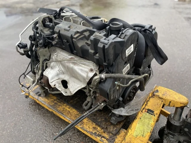 Продажа двигателя D5244T4