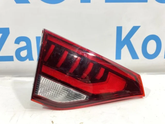 Фонарь внутренний левый для Kia Rio X line 2017+ на фотографиях