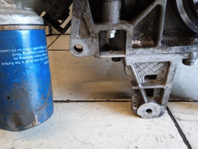 Двигатель без навесного для Jaguar XF X250 2008-2016 на фотографиях