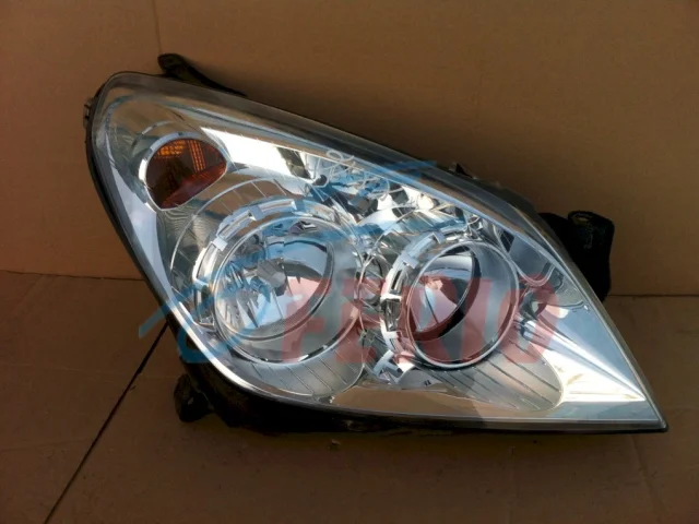 Фара правая для Opel Astra H Седан 2004-2014 на фотографиях