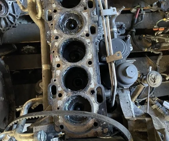 Продажа двигателя D5244T