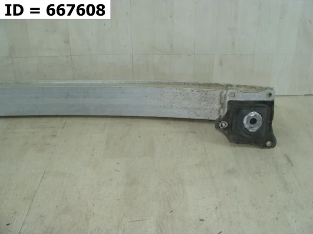 Усилитель заднего бампера для Audi A6 C7 2010-2018 на фотографиях