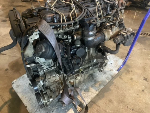 ГБЦ для Volvo XC60 Y20 2008-2017 на фотографиях