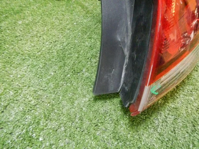 Фонарь внешний левый для Hyundai Solaris 2 (2017-2022) на фотографиях