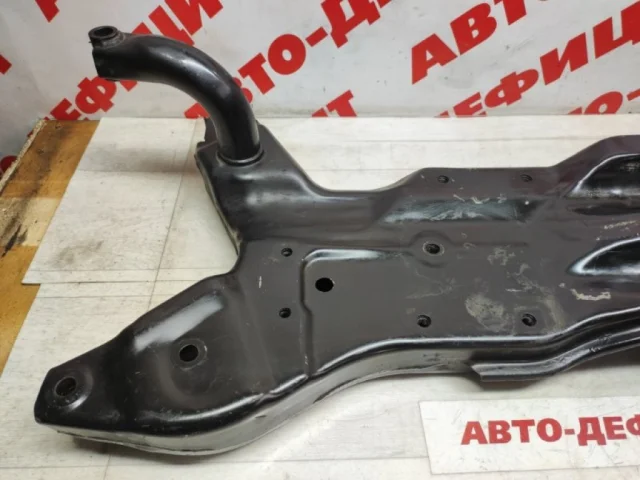 Подрамник двигателя для Mitsubishi Outlander II CW0W 2005-2012 на фотографиях