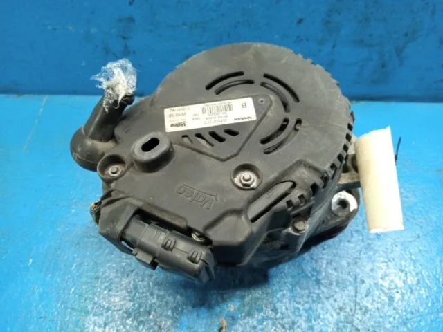 Генератор для Nissan Serena C26 2010-2016 на фотографиях