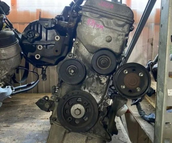 Двигатель без навесного для Chevrolet Tracker 2 (5dr) 1998-2004 на фотографиях