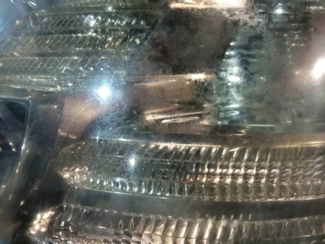 Фара левая для Toyota Alphard H10 2002-2008 на фотографиях