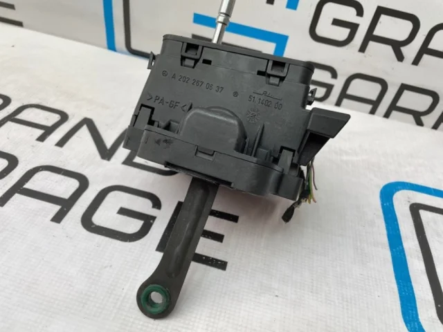 Селектор АКПП для Mercedes-Benz CLK class C208 1997-2002 на фотографиях