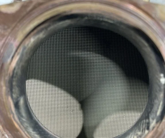 Катализатор для Volvo XC90 II L 2014-2019 на фотографиях