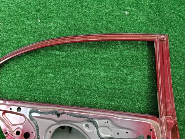 Двери для Honda Civic FA 2005-2010 седан на фотографиях