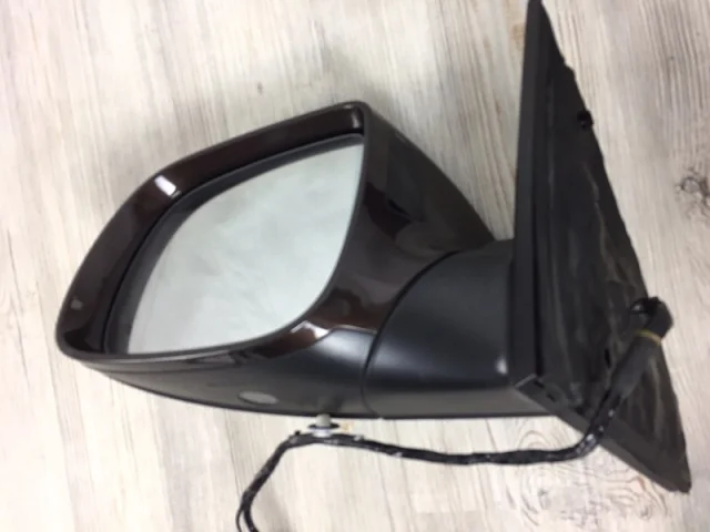 Зеркала для Audi Q7 4L 2005-2015 на фотографиях