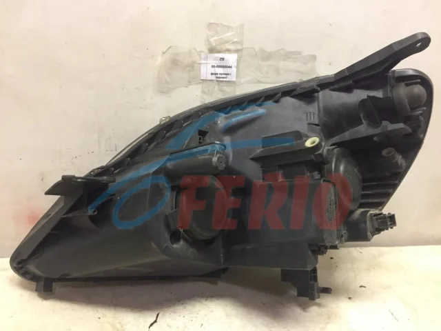 Фара правая для Opel Zafira B 2005-2015 на фотографиях