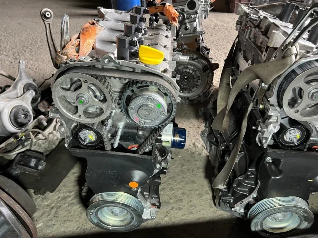 Двигатель для Renault Duster HS 2010-2015 на фотографиях