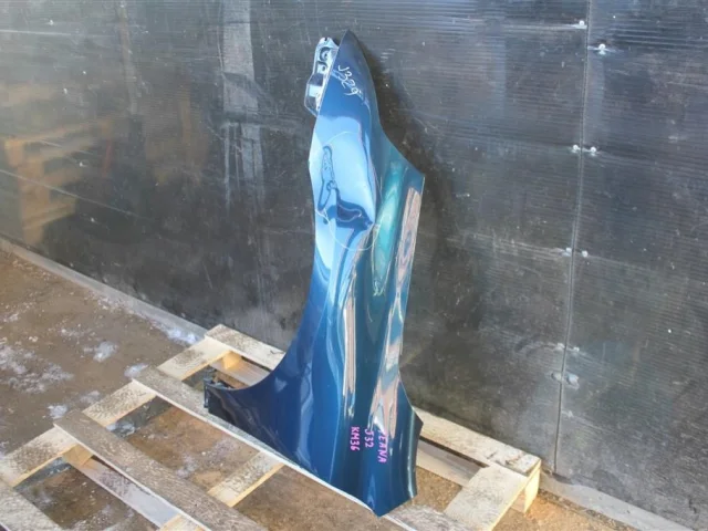 Крылья для Nissan Teana J32 2008-2013 на фотографиях