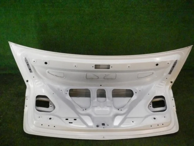 Крышка багажника для Honda Accord 8 2008-2013 на фотографиях