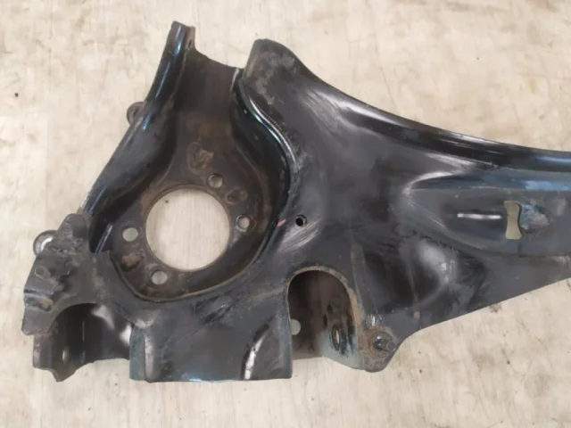 Задняя подвеска в сборе левая для Mitsubishi ASX I rest 1 (2013-2016) на фотографиях