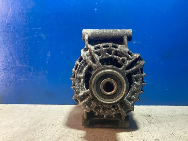 Генератор для Ford Transit 2006-2013 Фургон на фотографиях