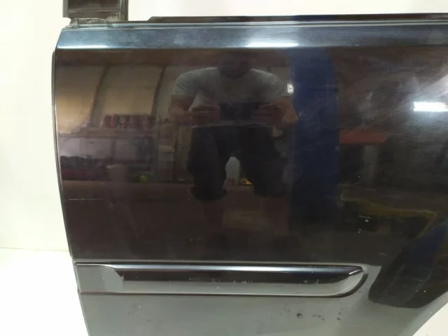 Дверь передняя правая для Nissan X-Trail T30 RU 2001-2007 на фотографиях