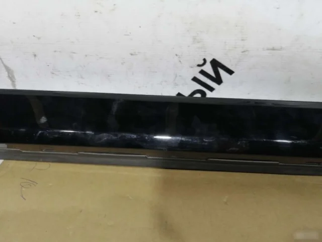 Двери для Toyota Alphard H20 2008-2015 на фотографиях