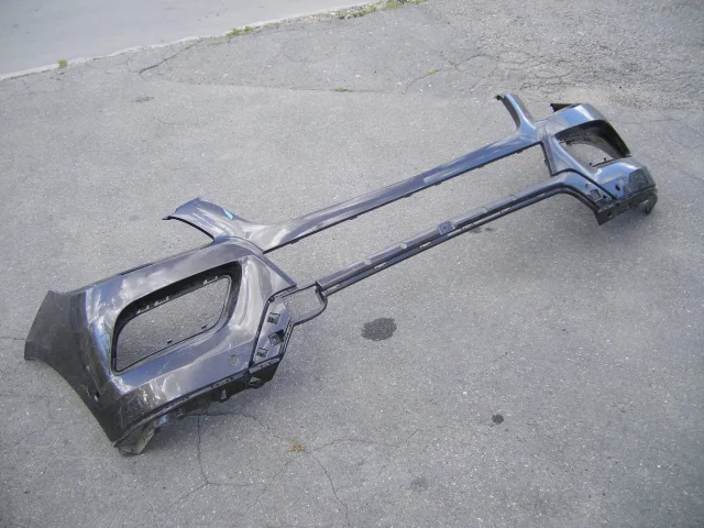 Бампер для Mercedes-Benz GL class X166 2012-2016 на фотографиях