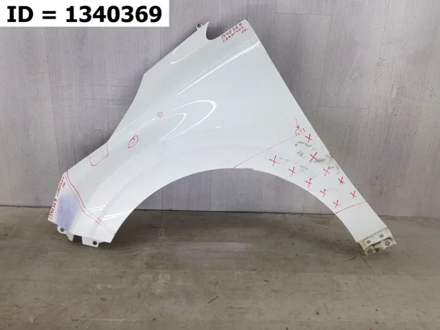 Крылья для Kia Carnival 2 VQ 2005-2014 на фотографиях