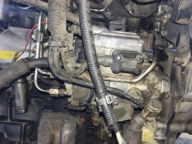 Двигатель без навесного для Nissan Terrano WD21 5dr 1986-1996 на фотографиях