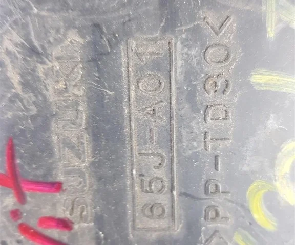 Корпус воздушного фильтра для Suzuki Grand Vitara 2005-2014 на фотографиях