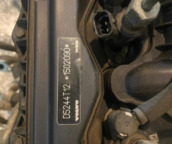 ГБЦ для Volvo XC60 Y20 2008-2017 на фотографиях