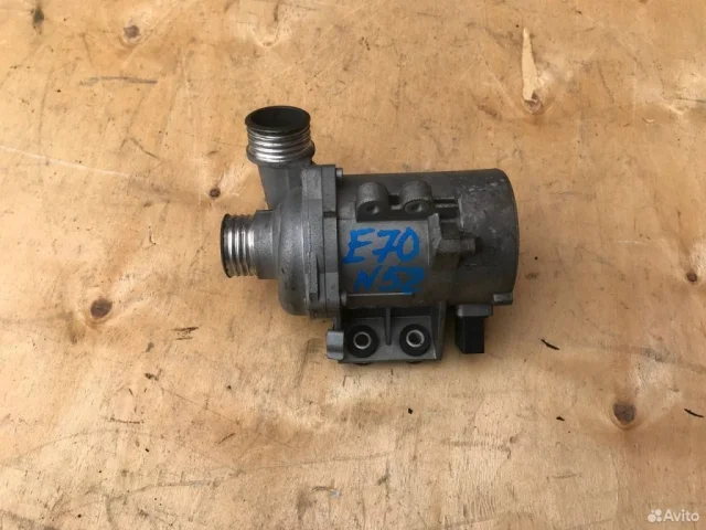 Насос охлаждающей жидкости ДВС(Помпа) для BMW X3 Е83 2003-2010 на фотографиях