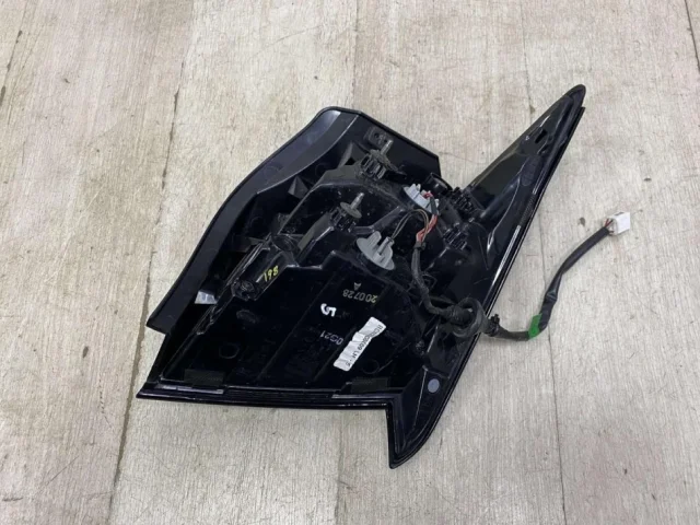 Четверть кузова задняя правая для Skoda Rapid II 2020+ на фотографиях