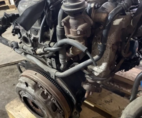 ГБЦ для Hyundai Starex A1 1997-2007 на фотографиях