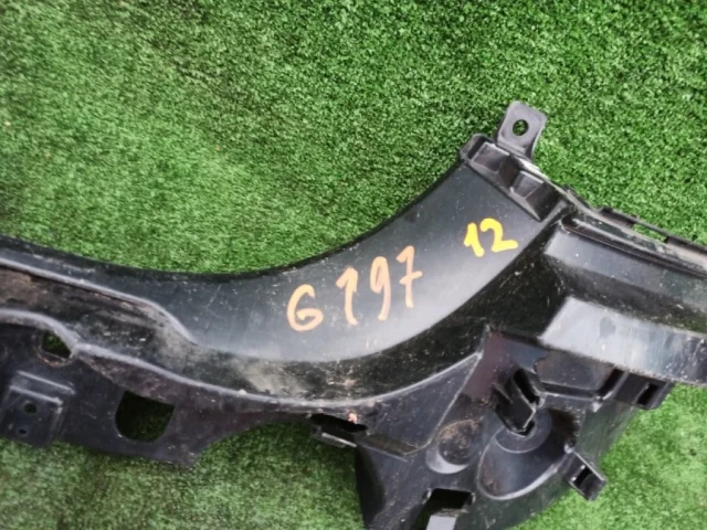 Кронштейн заднего бампера левый для BMW 5er Ф10 2010-2013 на фотографиях