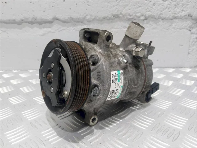 Компрессор кондиционера для Skoda Rapid I NH3 2012-2017 на фотографиях