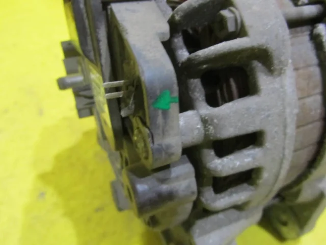 Генератор для Renault Logan 2014-2018 (L8) на фотографиях