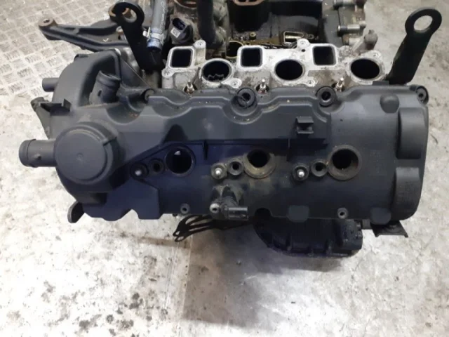 Двигатель без навесного для Audi Q7 4M 2015+ на фотографиях