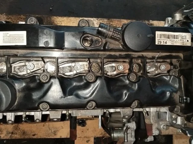 Двигатель без навесного для Mercedes-Benz Vito W447 Vito 2014-2022 на фотографиях