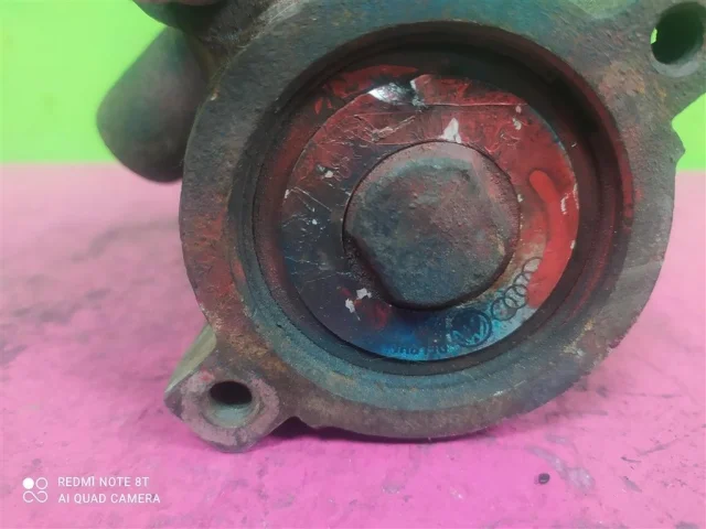 Насос ГУР для Volkswagen Jetta 4 1J 1998-2005 на фотографиях