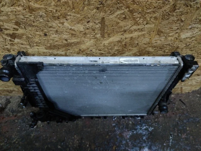Радиатор охлаждения ДВС для BMW 3er Е46 Купе 1999-2005 на фотографиях