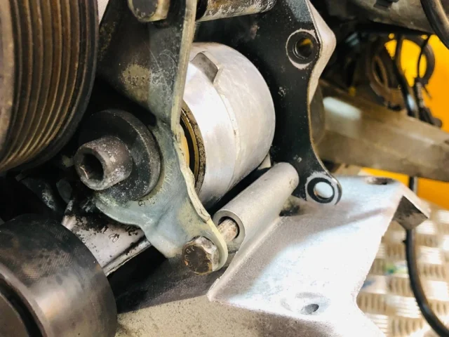 Продажа двигателя 104.990