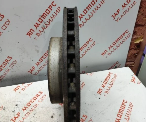 Диски тормозные передние (комплект) для Volkswagen Touareg I (7L) 2002-2010 на фотографиях