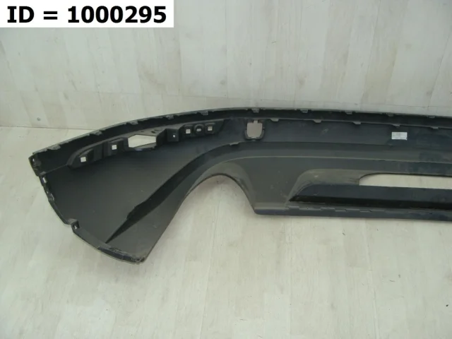 Накладка заднего бампера для Volkswagen Touareg II (7P5) 2010-2014 на фотографиях