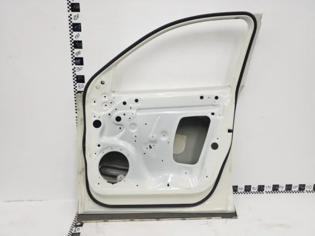 Двери для Audi Q3 F3 2018+ на фотографиях