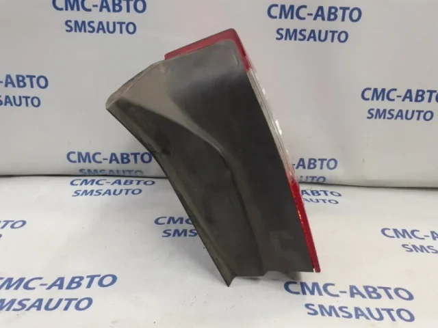 Фонарь внешний правый для Volvo XC70 BZ 2007-2016 на фотографиях