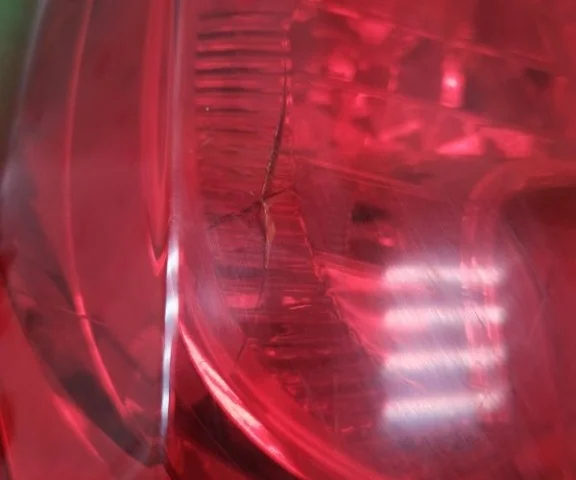 Фонарь левый для Opel Mokka 2012-2016 на фотографиях