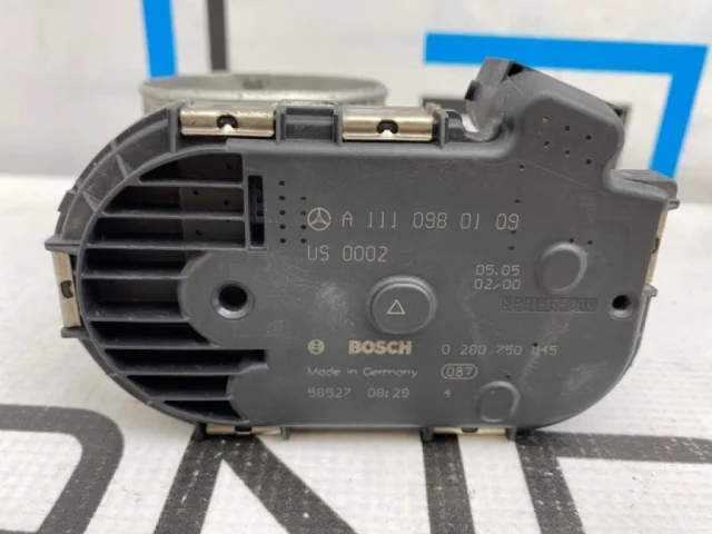 Дроссельная заслонка для Mercedes-Benz C class W203 2000-2007 на фотографиях