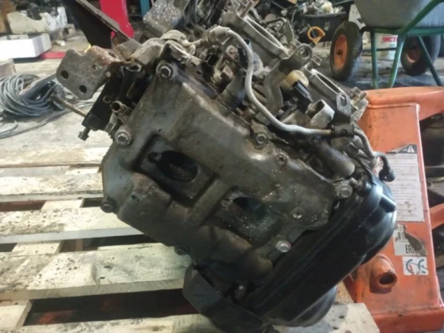 Двигатель для Subaru Legacy BD/B11 (JDM) 1993-1998 на фотографиях