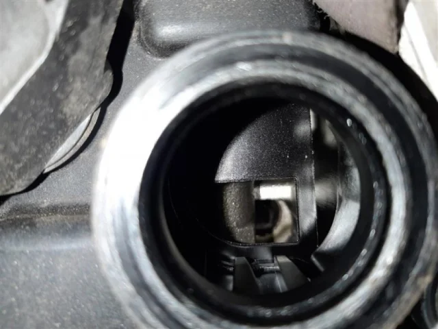 Двигатель для Nissan Altima L31 2001-2006 на фотографиях