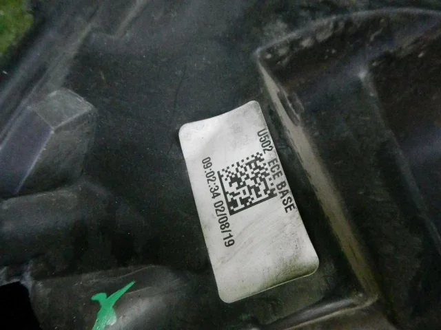 Фара правая для Ford Explorer U502 rest 2014-2019 на фотографиях