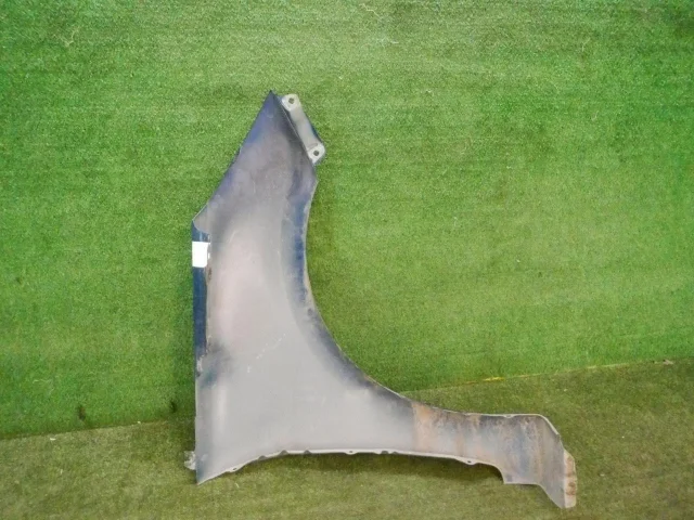 Крыло левое для Hyundai Solaris 1 рестайлинг 2014-2017 на фотографиях